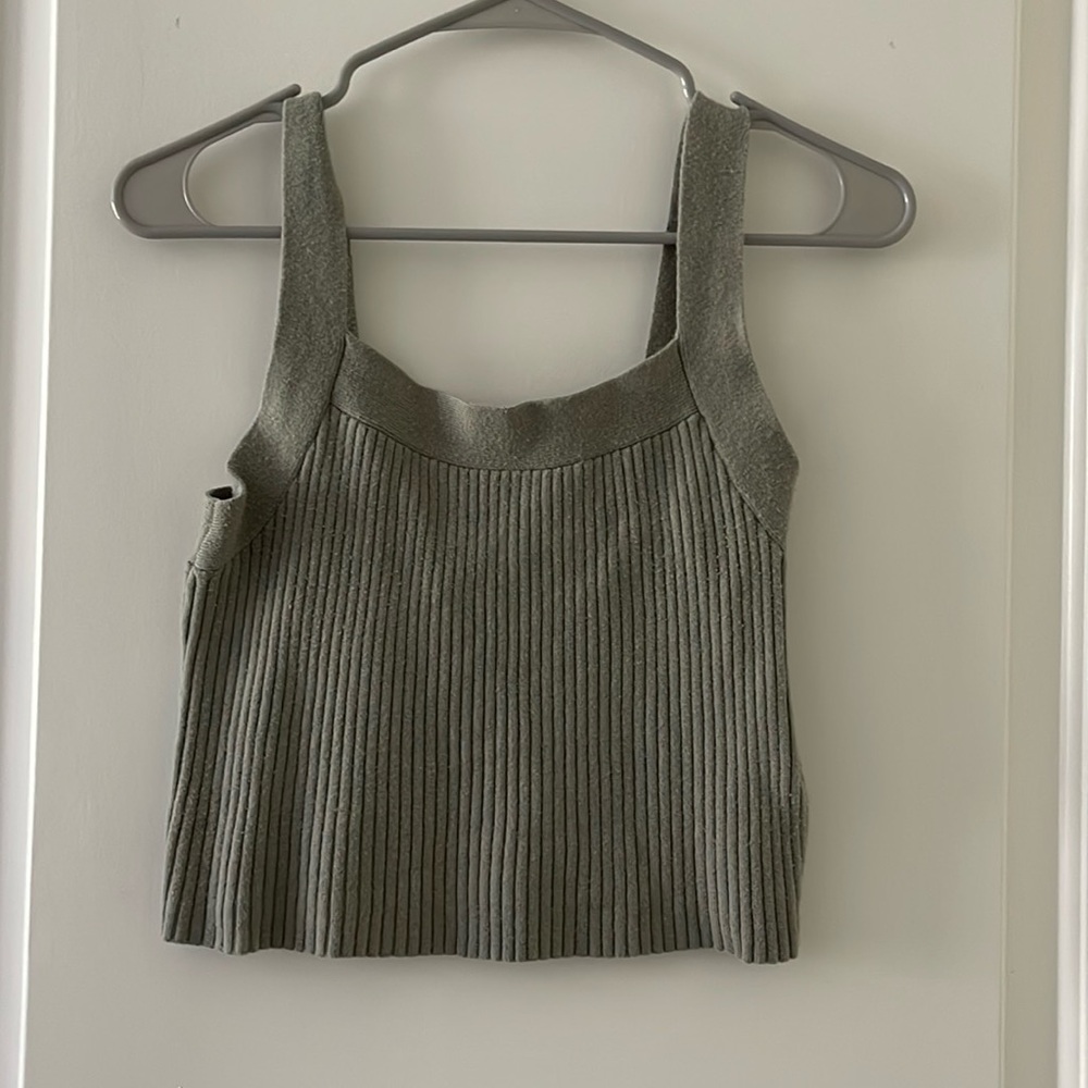Sweater tank